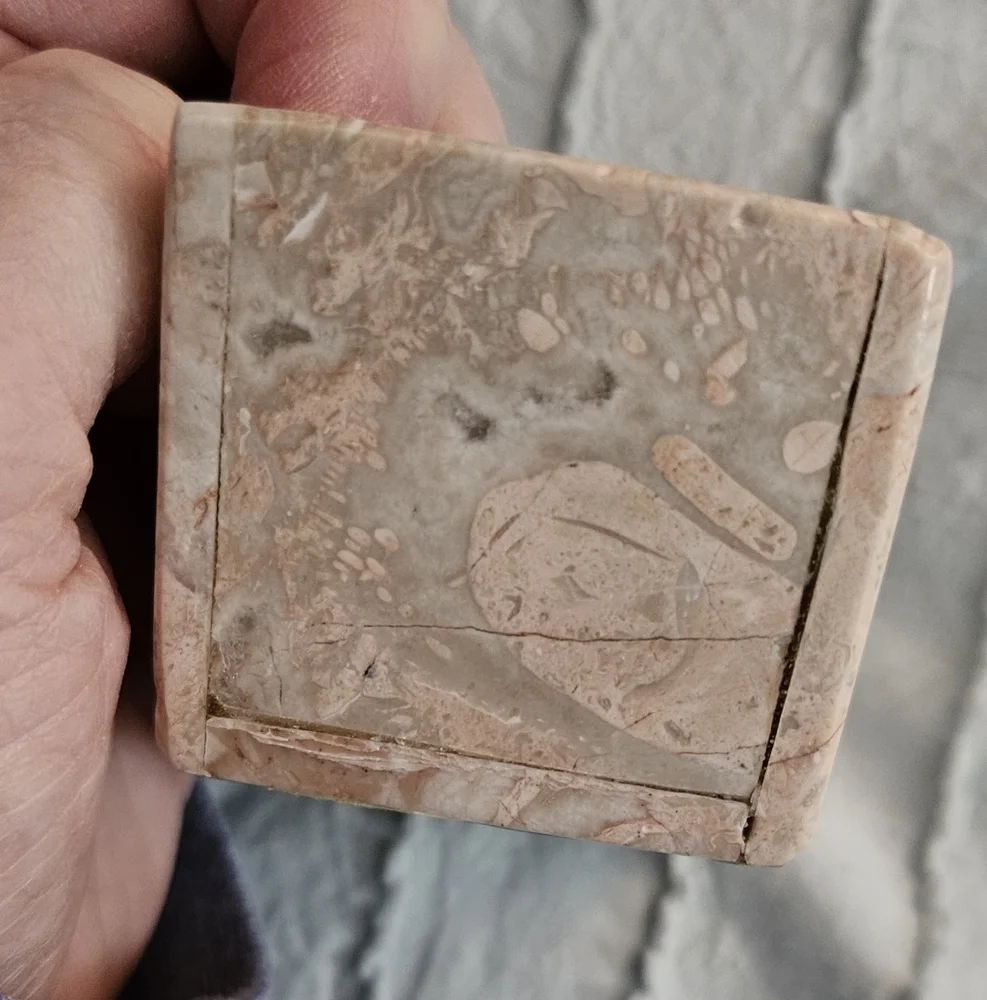 Artisan Naturalized Marble - Cream and Pink Coaster Card Trinket Holder